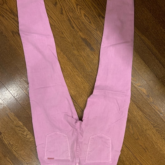 Perfect for springtime Hudson skinny jeans - Picture 2 of 3